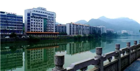 QQ浏览器截图20210315102550.png