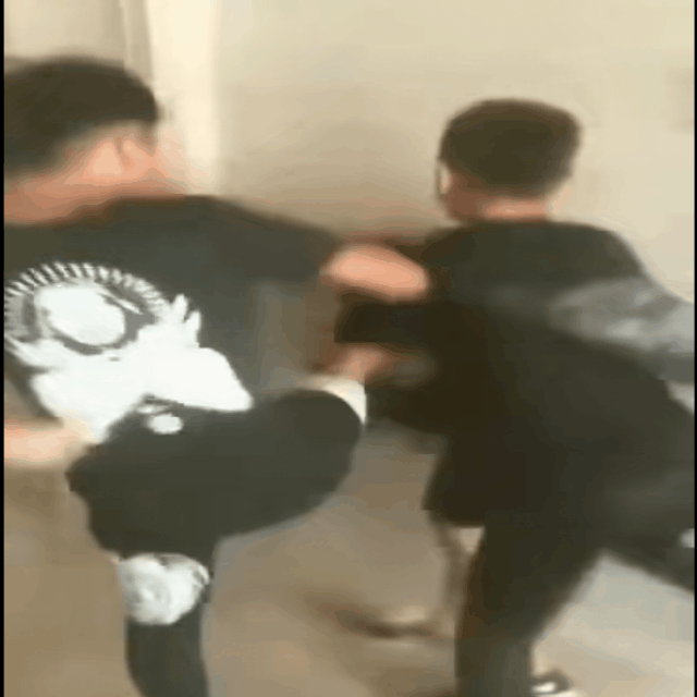 fd9735ca15257d6792b9ca77a39b101c.gif