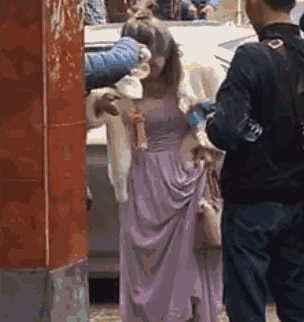 9803b4bc3d3d3a8033a89e02005154b8.gif