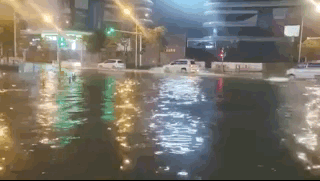43e69d95e101a00eabb9a53c4959fa3d.gif