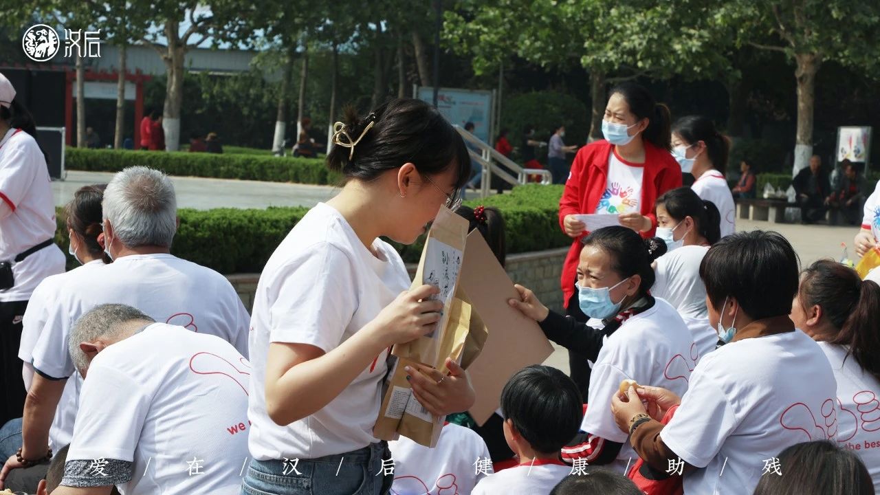 f045613738eca4ab15edb16bfce9c8a0.jpg