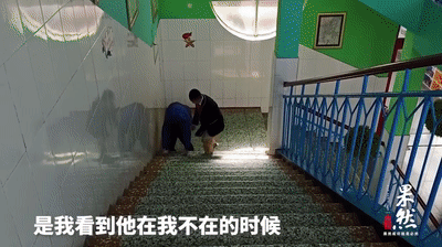 3700c6fede3d059de6845acfc1c061d4.gif