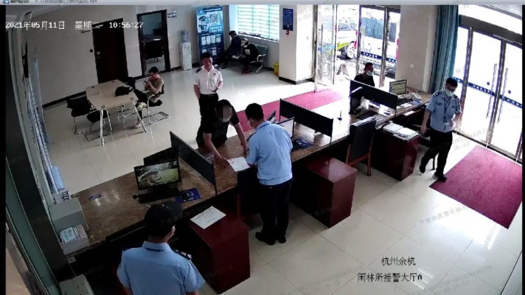 ec2c0eb50a47cbd352d407aaecdfe0d8.jpg