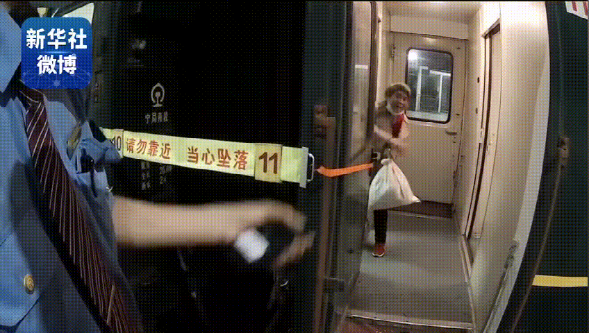 d42b7dc8c1bd3cd4dcccbace785e08bd.gif