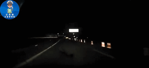 299c29ecec7abf8080fbad9cadca17c3.gif