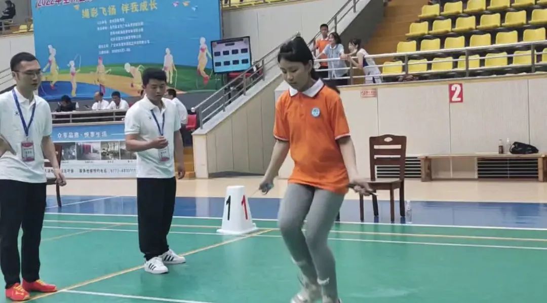 7ef753349e3967dbd7374ccc52bdb884.jpg