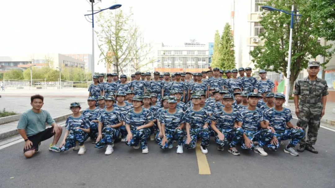 52df054f9dd986c2463c7c675f6cc415.jpg