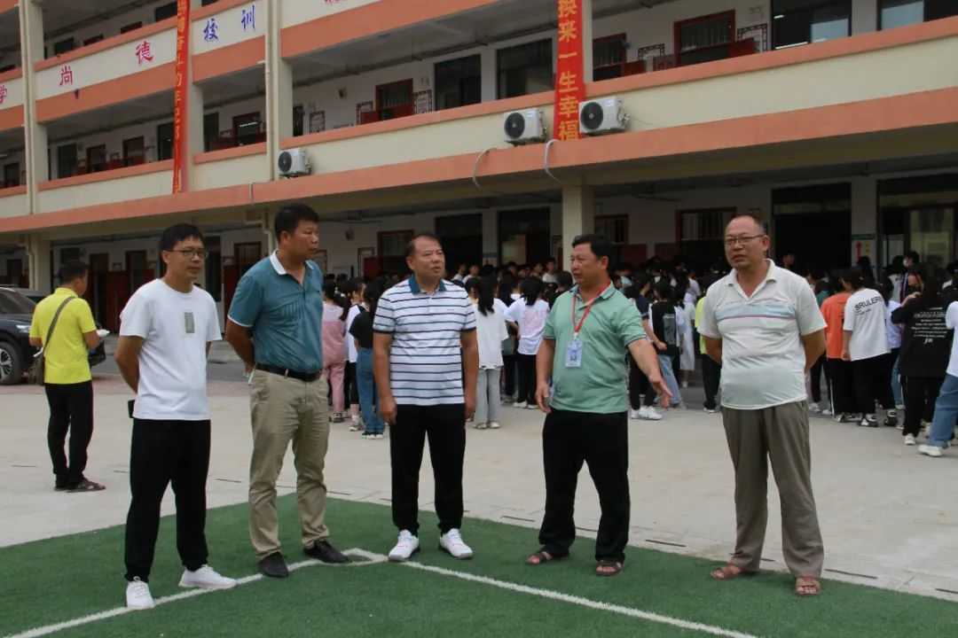 8aecbf9792cff240d7ea511f25a7e2a0.jpg