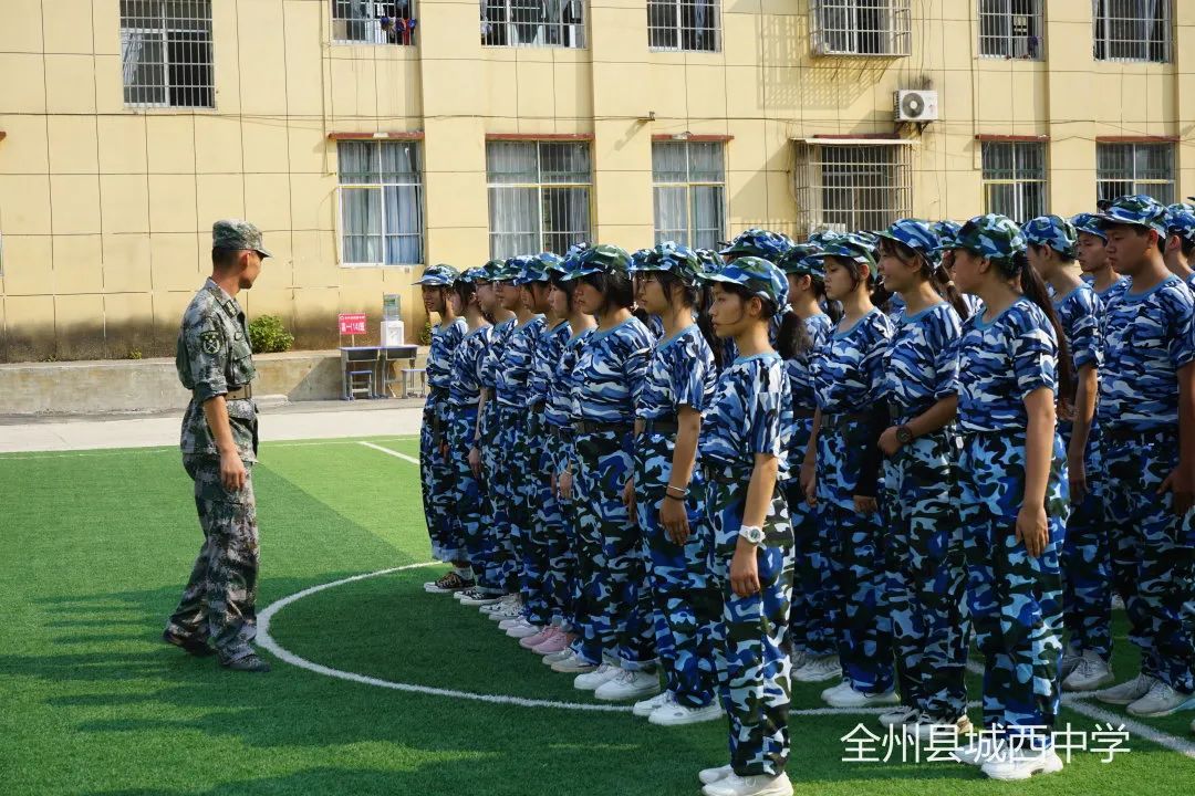 4d469a37e2fb76d7ba134b7ec5924824.jpg