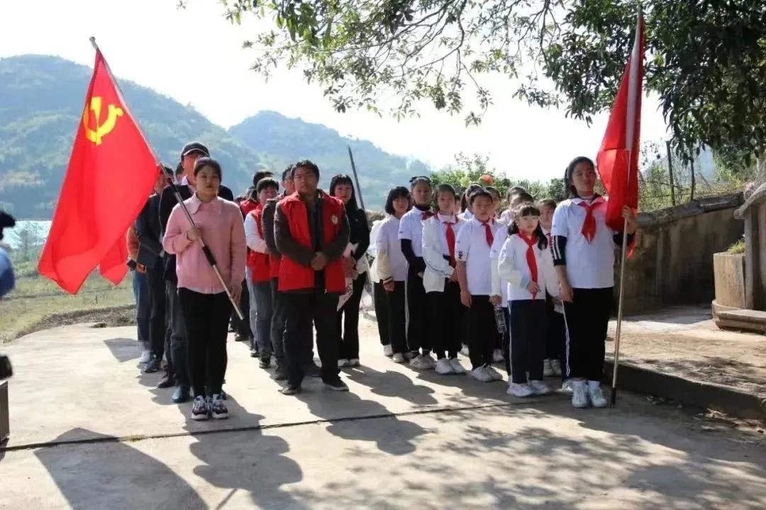 ddbde3c1541199034115721de9901164.jpg